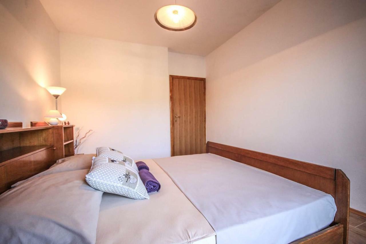 Marivo Guest House Molunat Extérieur photo